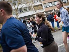 Emotionaler Moment: Ricarda Lang meistert ihren ersten Halbmarathon