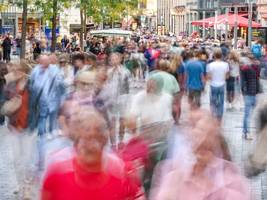 bevölkerung: die zahl der menschen in deutschland schrumpft wieder