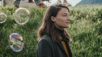 das leben in scherben: das filmdrama „vier minus drei“