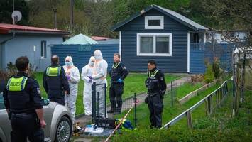 Zwei Leichen in Hamburger Gartenlaube gefunden – Todesermittler vor Ort