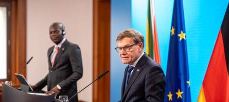 Deutschland und Südafrika fordern weitere Iran-Verhandlungen