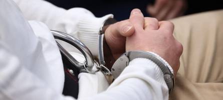 doppelmord in günzburg: hätte er ohne einfluss der mutter seine großeltern getötet?