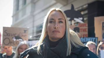 sorge um buckelwal timmy: sarah connor richtet sich mit deutlichem appell an fans