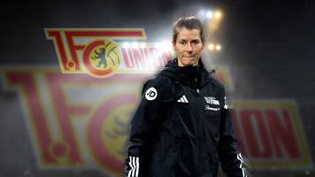 marie-louise eta ist ein mittelfinger an toxische fußball-männlichkeit