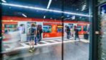 Deutschlandticket: Deutschlandticket spart bis zu 2,5 Millionen Tonnen CO₂ im Jahr