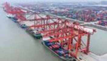 Wirtschaft in China: Chinas Exportwachstum lässt im März deutlich nach