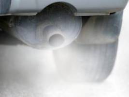 hilfe für verbrenner: schwarz-rot führt autoindustrie in der krise auf die falsche fährte