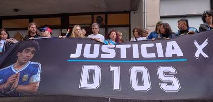 diego maradona: nach justizskandal wird prozess um seinen tod neu gestartet