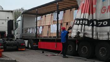 lkw-kontrolle auf der a7: knapp die hälfte darf nicht weiterfahren