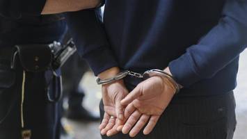 Unternehmer soll Millionen hinterzogen haben: Polizei vereitelt Flucht