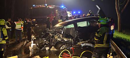 Zwei Männer sterben nach schwerem Unfall zwischen Babenhausen und Oberroth