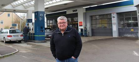 „Um 12 Uhr kommt keiner mehr zum Tanken“: Was die Spritpreisbremse bislang bewirkt