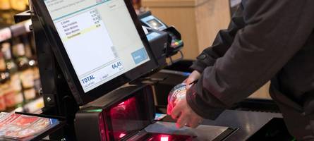 „die diebstahlquote ist extrem“: diese probleme machen sb-kassen den supermarktbetreibern