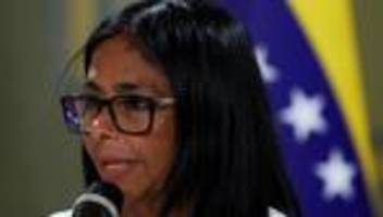 Venezuela: Venezuelas Interimspräsidentin dringt auf Ende der US-Sanktionen
