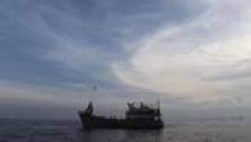 flucht über indischen ozean: mehr als 250 menschen nach bootsunglück vor bangladesch vermisst