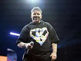 oberweite hat eh gestört: kerstin ott ließ sich aus angst die brüste entfernen