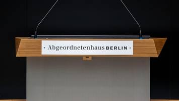 Berlin-Wahl 2026: Umfrage aktuell – CDU führt, dahinter wird es eng