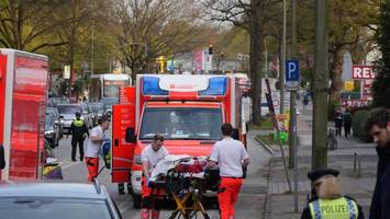 Kollision auf dem Radweg: Zwei verletzte Radfahrer in Groß Borstel