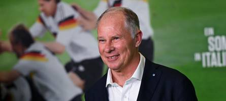 Rexhbecaj, Giannoulis, Claude-Maurice: Erlebt der FCA einen Sommer der Abschiede?