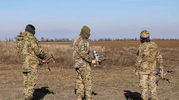Briten schicken Ukraine 120.000 Drohnen für Abwehrkrieg gegen Russland