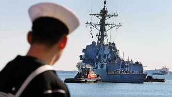 „Dieses Schiff ist Kampfkraft“: US-Marine verstärkt Flotte mit neuem Zerstörer „USS Harvey C Barnum Jr.“