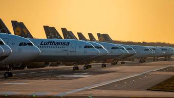 Lufthansa-Pilote: 350.000 Euro Gehalt und 10.000 Euro Rente