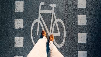 „widerständige“ landbesitzer blockieren 188 kilometer autofreie radwege