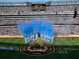 preise und verbote für fans: stell dir vor, es ist fußball-wm und keiner geht hin