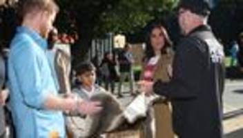 Australienreise: Harry und Meghan: Leiser Auftritt bei Aborigine-Walk