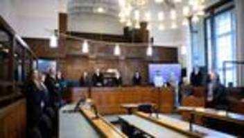 Kriminalität: Mordprozess: Palliativarzt spricht am Telefon vo Töten