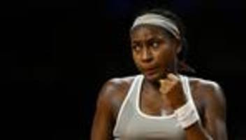 WTA-Tour in Stuttgart: Tennisstars Rybakina und Gauff erreichen Viertelfinale