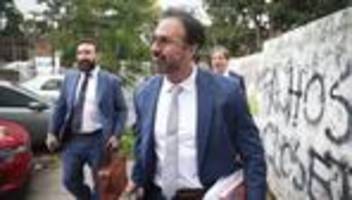 Berühmter Fußballspieler : Ex-Arzt beteuert Unschuld im Zusammenhang mit Tod von Diego Maradona