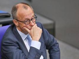 Stimmung im Bundestag: Merz holt sich eine Tankrabatt-Schelte ab