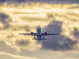 warnung vor flugausfällen: iea-chef: europa hat noch kerosin für etwa sechs wochen