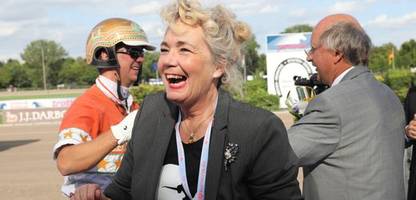 poel: gestrandeter wal - ulrike walter-mommert will die rettung bezahlen