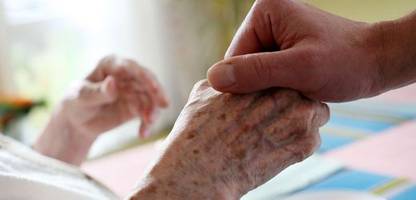 Krankenkassen-Reform: Streit um Anhebung der Beitragsbemessungsgrenze