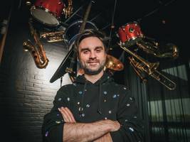 reden wir über geld: „in deutschland fehlt es oft an selbstironie“