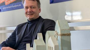 Vom Roadie zum Rathauschef: Bürgermeister bewirbt sich um zweite Amtszeit