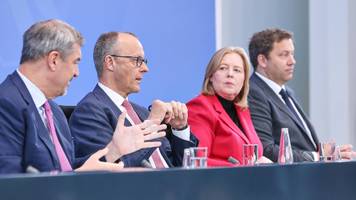 1000-Euro-Bonus würde 22 Millionen kosten: Bei eigenen Leuten eiert Regierung rum