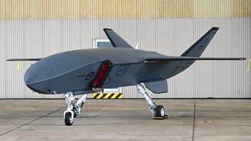 australien startet rekord-aufrüstung und erhöht budget auf 3 prozent des bip