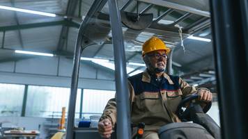 Peter (62) kombiniert Vorruhestand mit flexiblen Arbeitszeiten: Verdiene bis zu 850 Euro zusätzlich im Monat