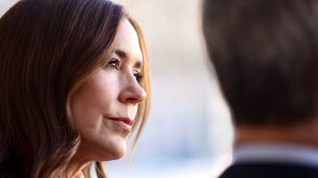 Königin Mary: Erster öffentlicher Auftritt nach dem Tod ihres Vaters