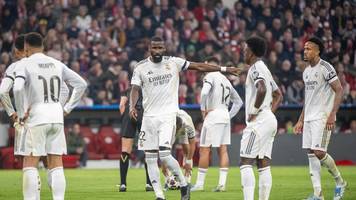 für dieses real madrid schämen sich sogar die eigenen legenden