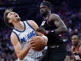 Basketball in der NBA: Und Franz Wagner humpelt vom Parkett