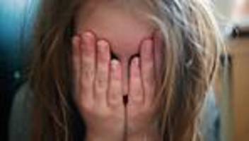 Missbrauchsverdacht: Australien: 129 weitere Anklagen gegen Ex-Kinderbetreuer