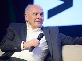 klartext des bayern-patrons: uli hoeneß gefällt nicht, was julian nagelsmann da treibt