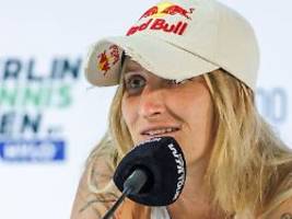 wegen messerangriffs auf kvitova: vondrousova lässt dopingkontrolleur aus angst nicht in ihre wohnung