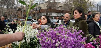 iran-krieg: so blicken die menschen vor ort auf die waffenruhe