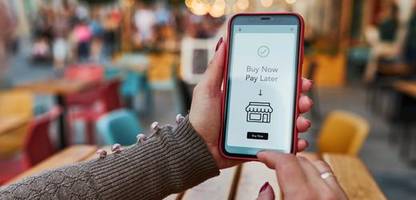 bundestag beschließt neue regeln für »by now, pay later«-käufe