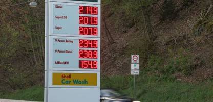 diesel und benzin: sprit schon wieder billiger